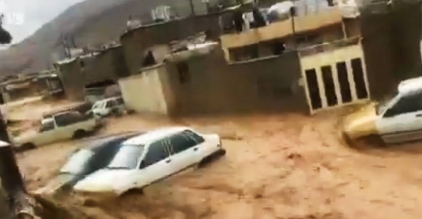 VIDEO Strašne poplave u Iranu odnose kuće i ljude. Poginulo najmanje 70 osoba